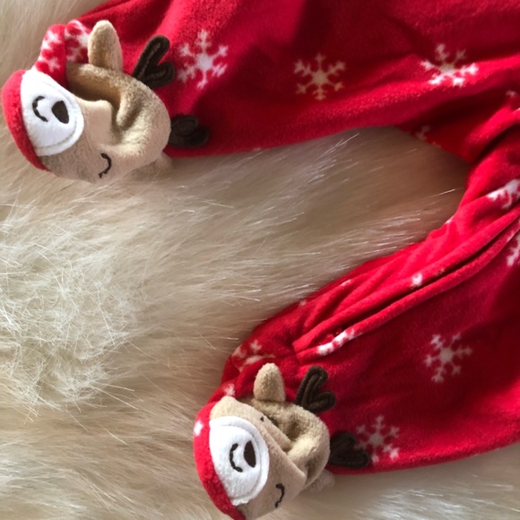 Adorable Holiday Sleeper - Picture 6 of 8